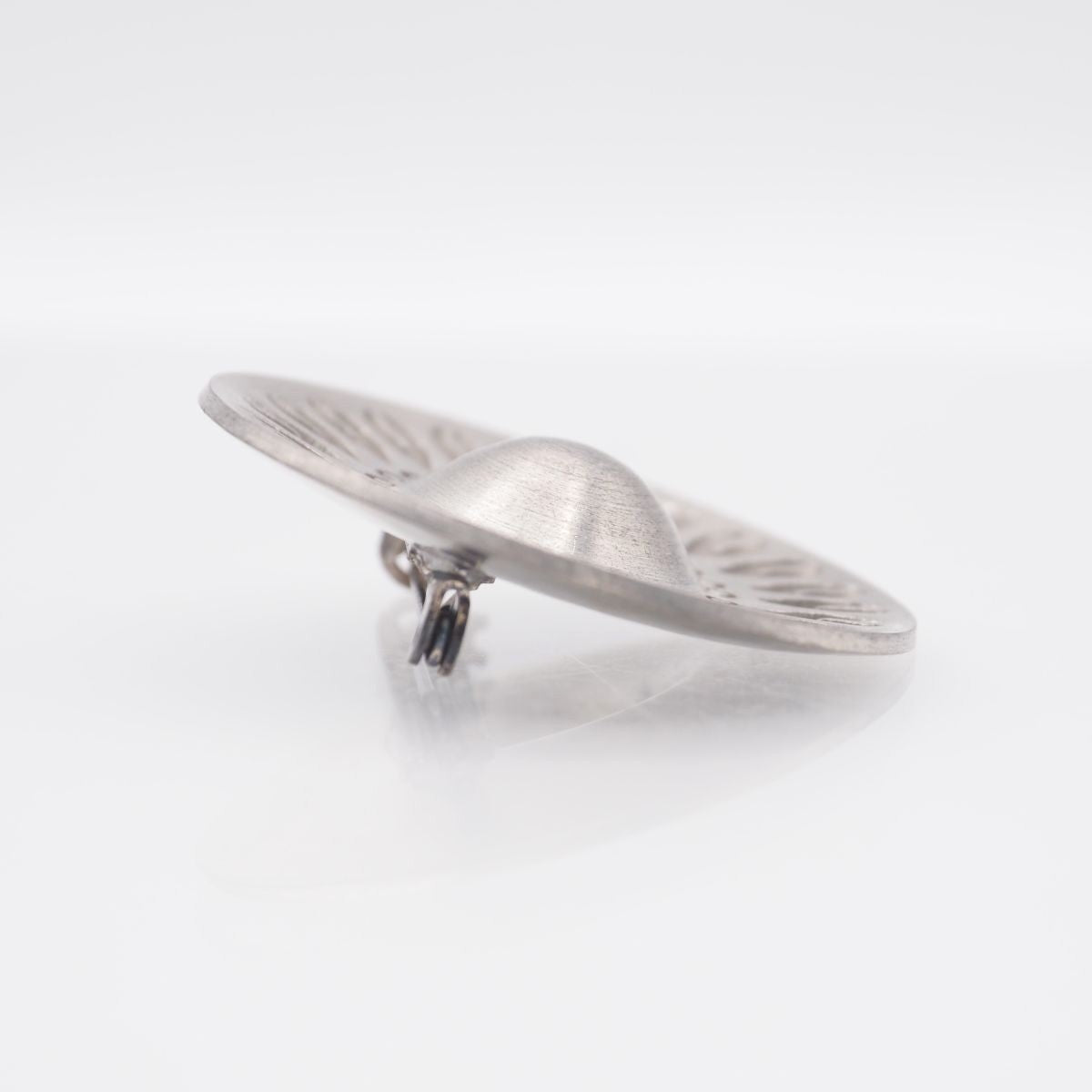 JORGEN JENSEN Pewter Brooch Round Leaf Design Silver Color Denmark 39.5mm Pin