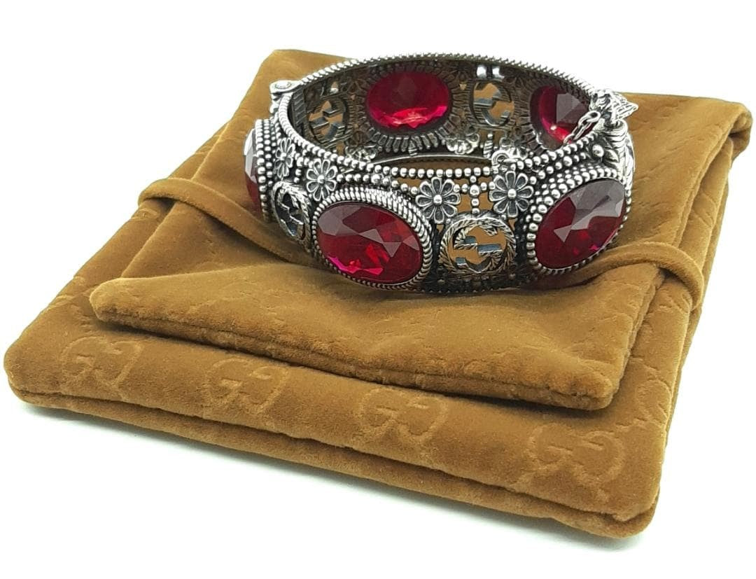 Gucci Sterling Silver 925 Interlocking GG Logo Red Gemstone Cat Head Bracelet