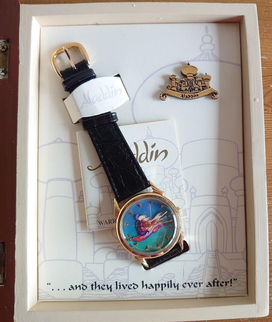 Rare Disney Aladdin Analog Watch Limited To 2500 Pieces 1997 from Japan