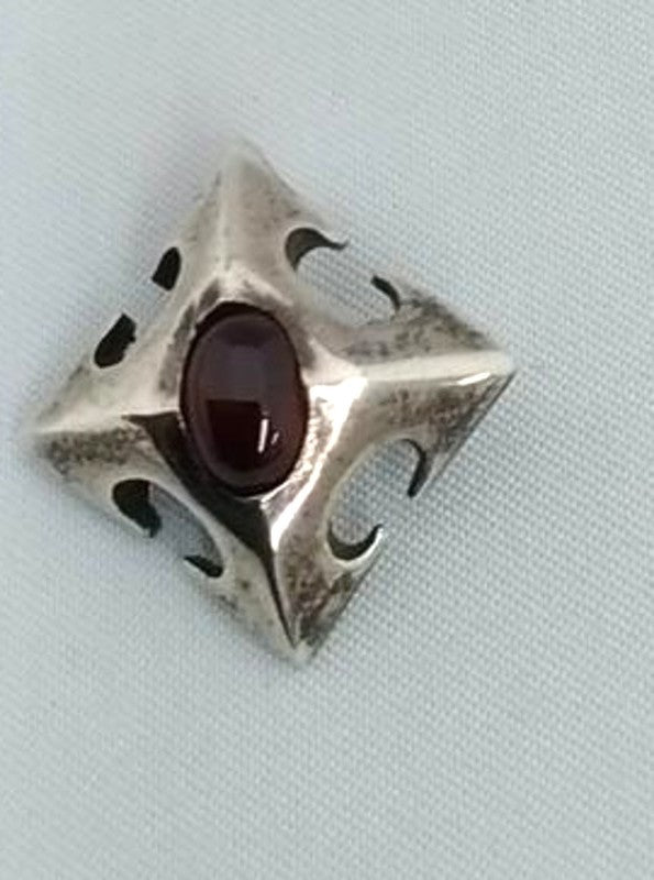 A&G Silver 925 Pendant Top Cross Gothic Garnet Red Cabochon Stone Used 2cm 0.7"