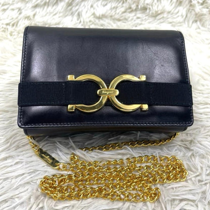 Salvatore Ferragamo Gancini Gold Chain Shoulder Bag Leather Purse Authentic