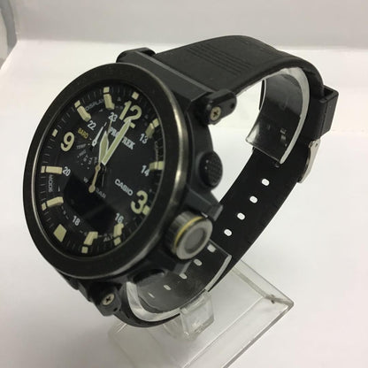 CASIO PRO TREK PRG-600YB Tough Solar Mens Watch Black Dial 47mm Triple Sensor