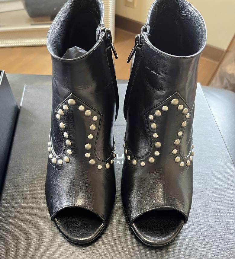 Saint Laurent Studded Boots Booties Shoes Women Size 36  US 6 Black Excellent !