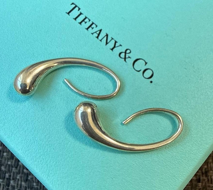 Tiffany & Co Silver 925 Tear Drop Teardrop Hoop Earrings Elsa Peretti Excellent