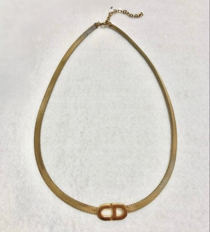 Christian Dior Gold Plated CD Logo Choker Necklace Mesh Chain L 15.3in