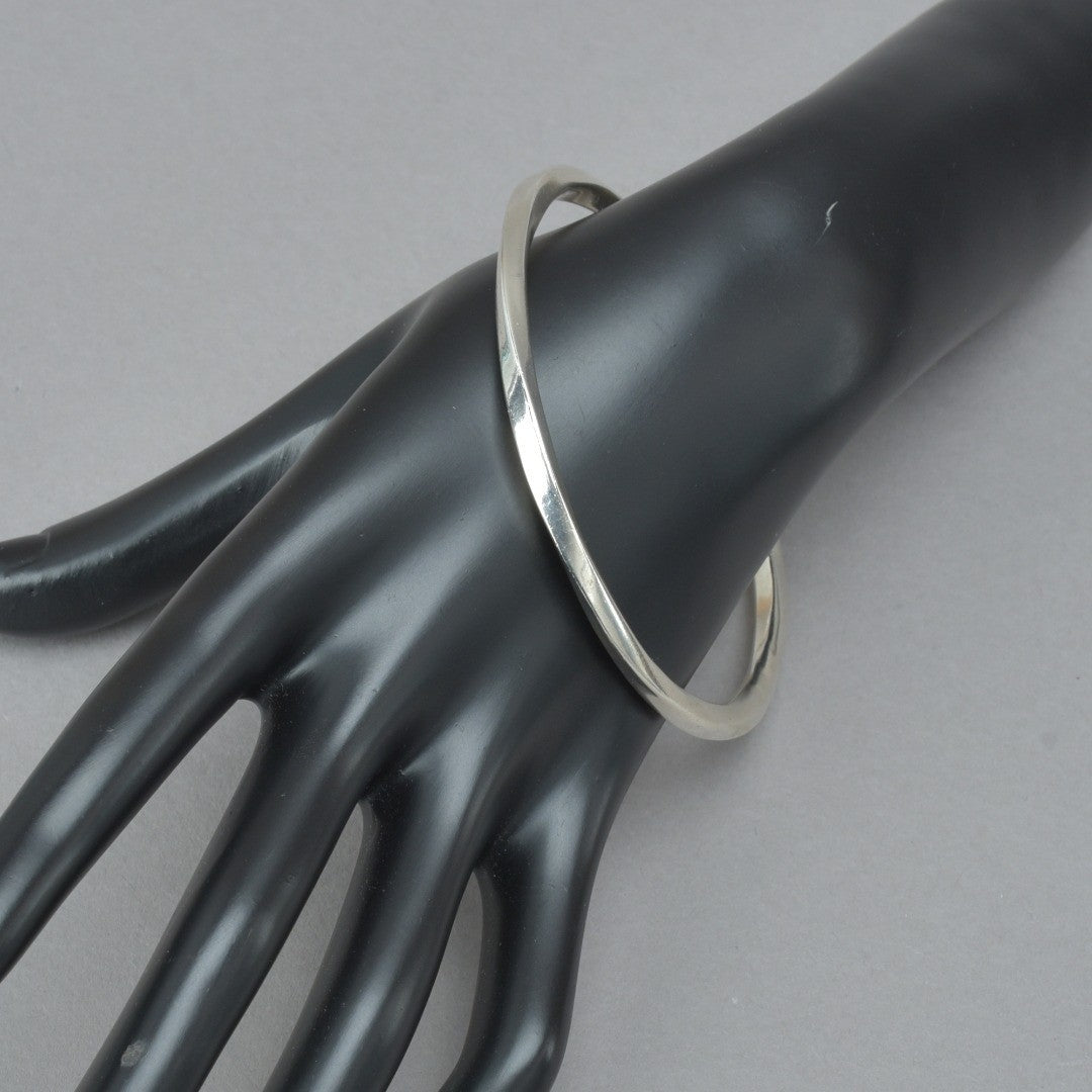 Tiffany & Co Sterling Silver 925 Knife Edge Twisted Bangle L 22cm 8.6in