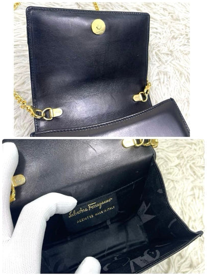 Salvatore Ferragamo Gancini Gold Chain Shoulder Bag Leather Purse Authentic