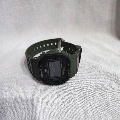 CASIO G-SHOCK DW-5610SU-3 Utility Color Square Watch Khaki Olive Green Working