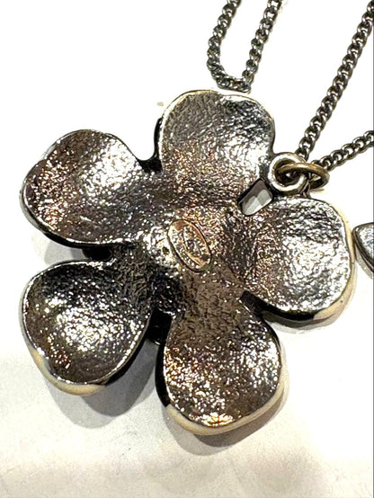 CHANEL CC Logo Camellia Flower Ladybug Dot Pendant Necklace Black Silver Vintage