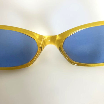 ARNETTE Mantis Vintage Sunglasses Yellow Clear Frame Blue Lens Cat Eye Italy