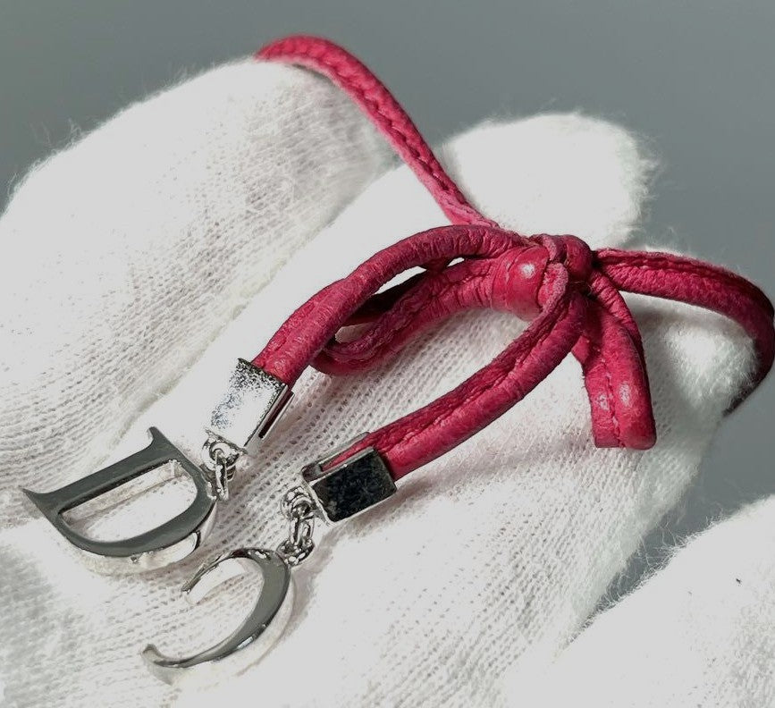 Christian Dior CD Logo Charm Leather Bow Bracelet Pink Silver Tone 6.7-8.7in