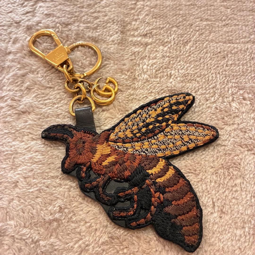 Gucci GG Bee Embroidered Keychain Bag Charm Key Holder