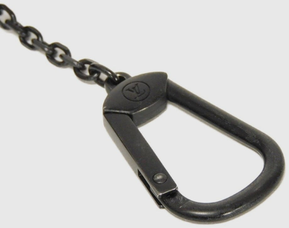 Louis Vuitton Aerogram Pochette Cle Key Coin Case M81031 Black Taurillon Noir