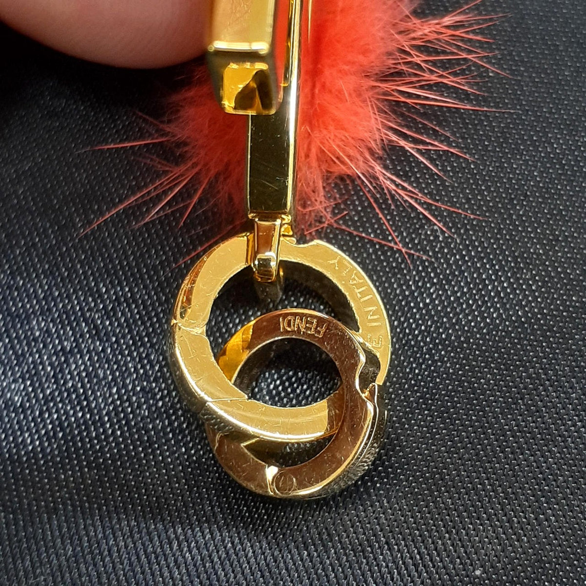 FENDI Letter N Alphabet Charm Pendant Gold Tone Red Mink Fur Keyring Italy 2in