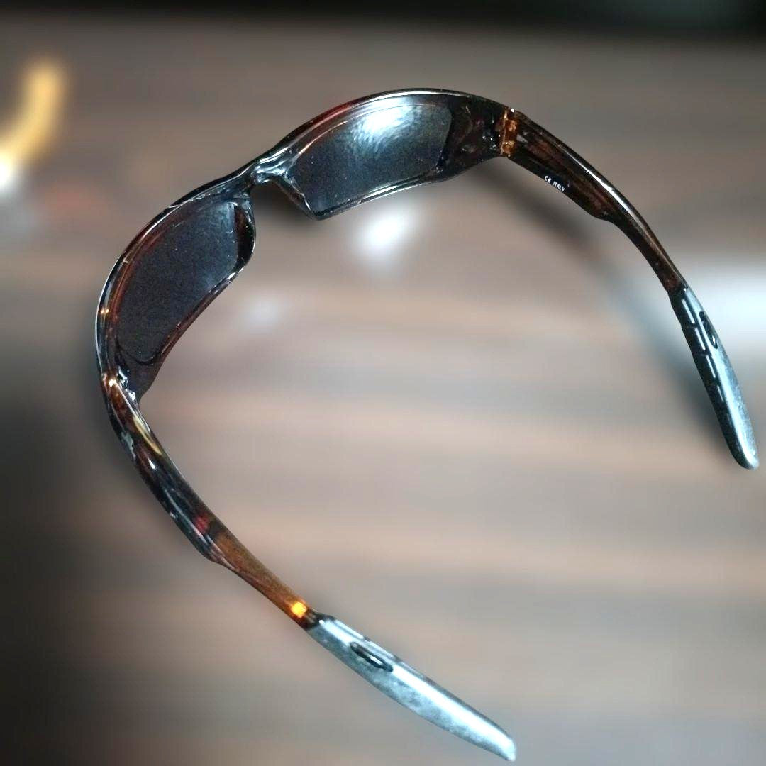 NEOSCOOP Wrap-Around Sunglasses Brown Frame Sporty Lightweight Fit Made in Italy