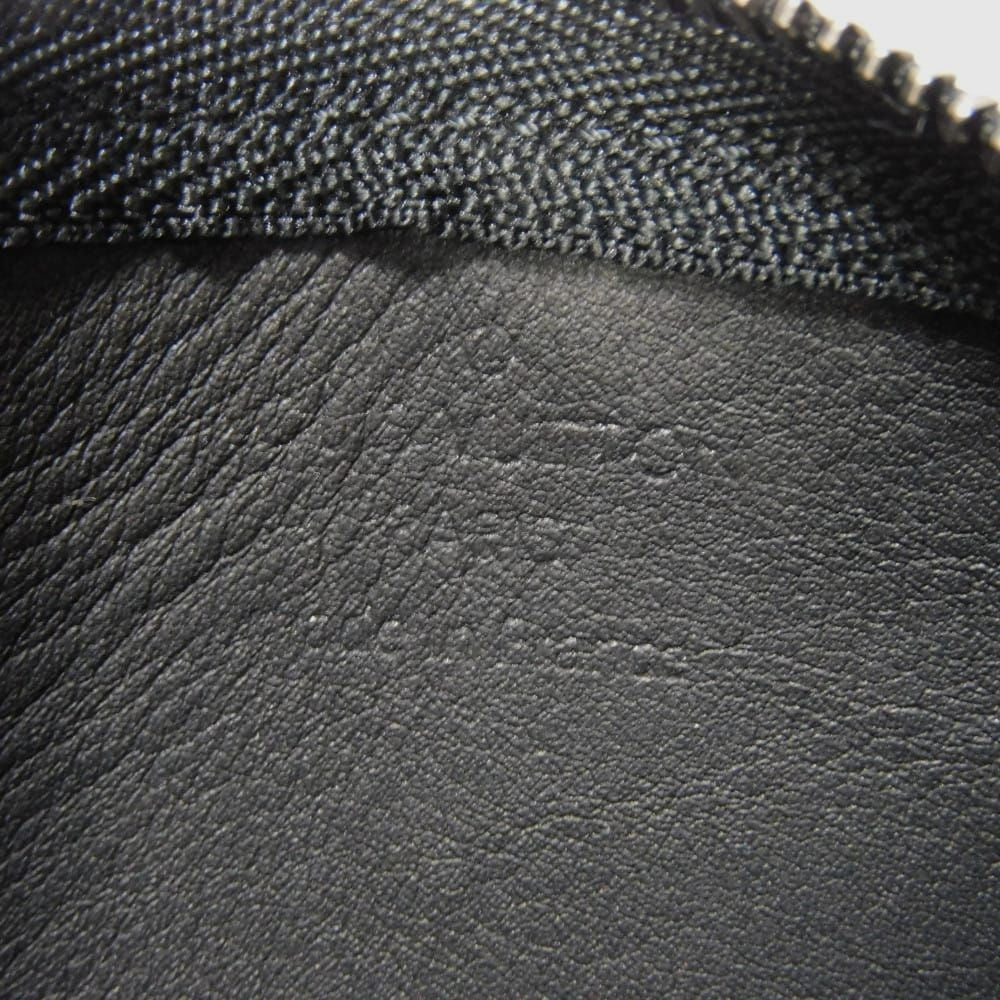 Louis Vuitton Aerogram Pochette Cle Key Coin Case M81031 Black Taurillon Noir