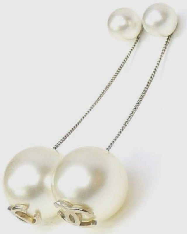 CHANEL CC Logo Faux Pearl Drop Dangle Earrings Cream Silver Chain Pre-Owned