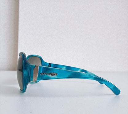 Arnette Y2K Oversized Sunglasses Clear Blue Gradient Lens Women Japan Vintage