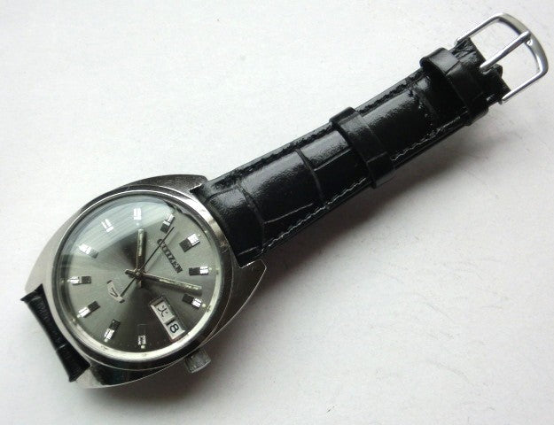 Citizen Seven Star Deluxe 21 Jewels Mens Auto Watch Gray Dial Day Date Vintage