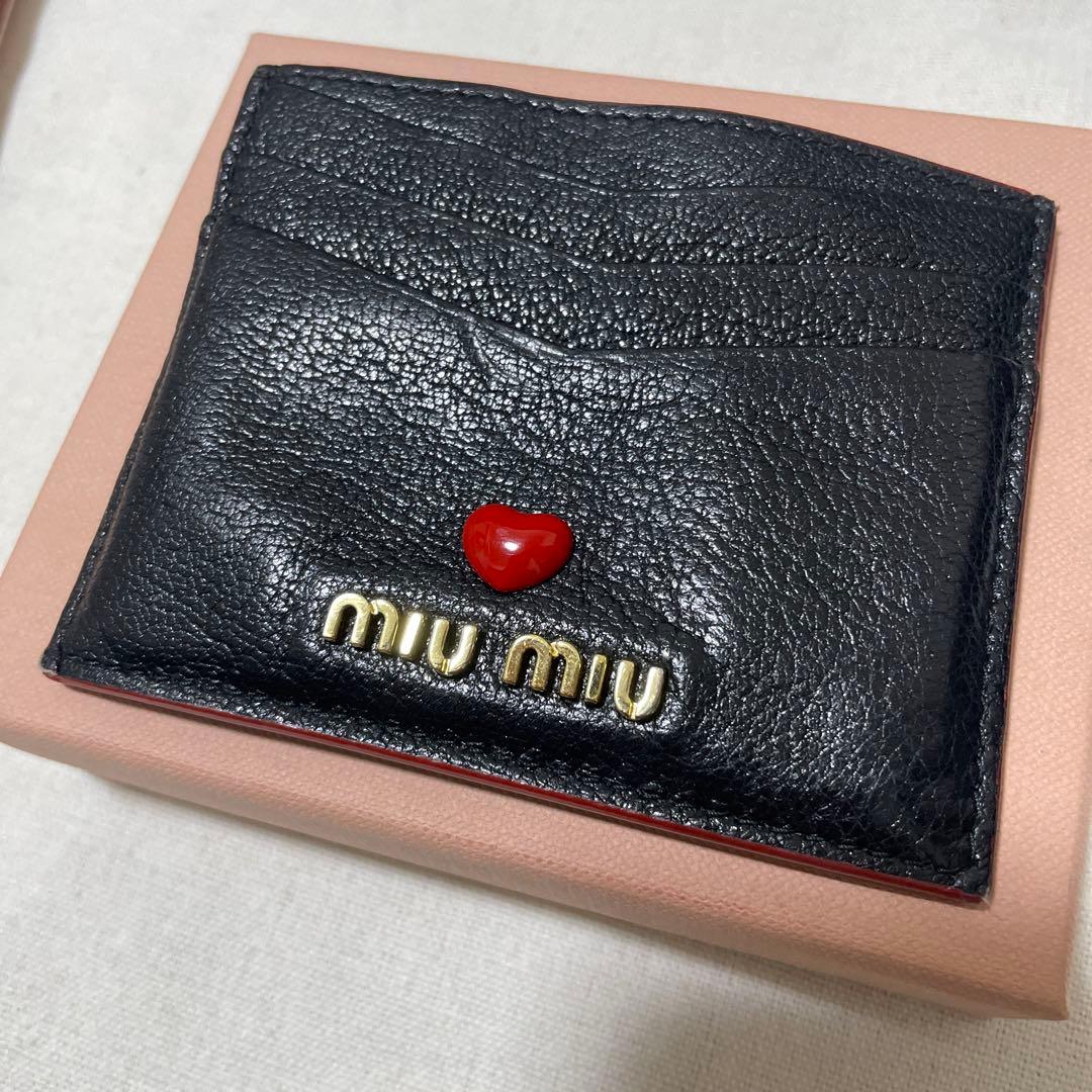 Miu Miu Madras Leather Card Holder Black Red Heart Gold Logo 6 Slots Italy