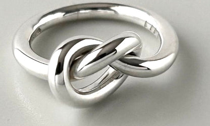 Georg Jensen Infinity Knot Ring 925 Sterling Silver US4 EUR47 Authentic Denmark