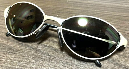 ARNETTE Vintage Round Sunglasses Silver Metal Frame Oval Lens Case Rare Logo