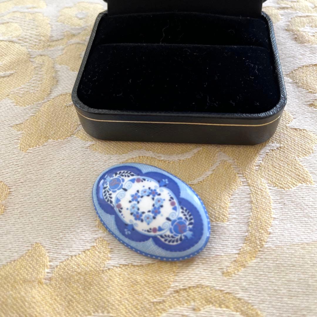 Michaela Frey Wien Enamel Brooch Pin Blue Floral Oval Handmade Austria Vintage