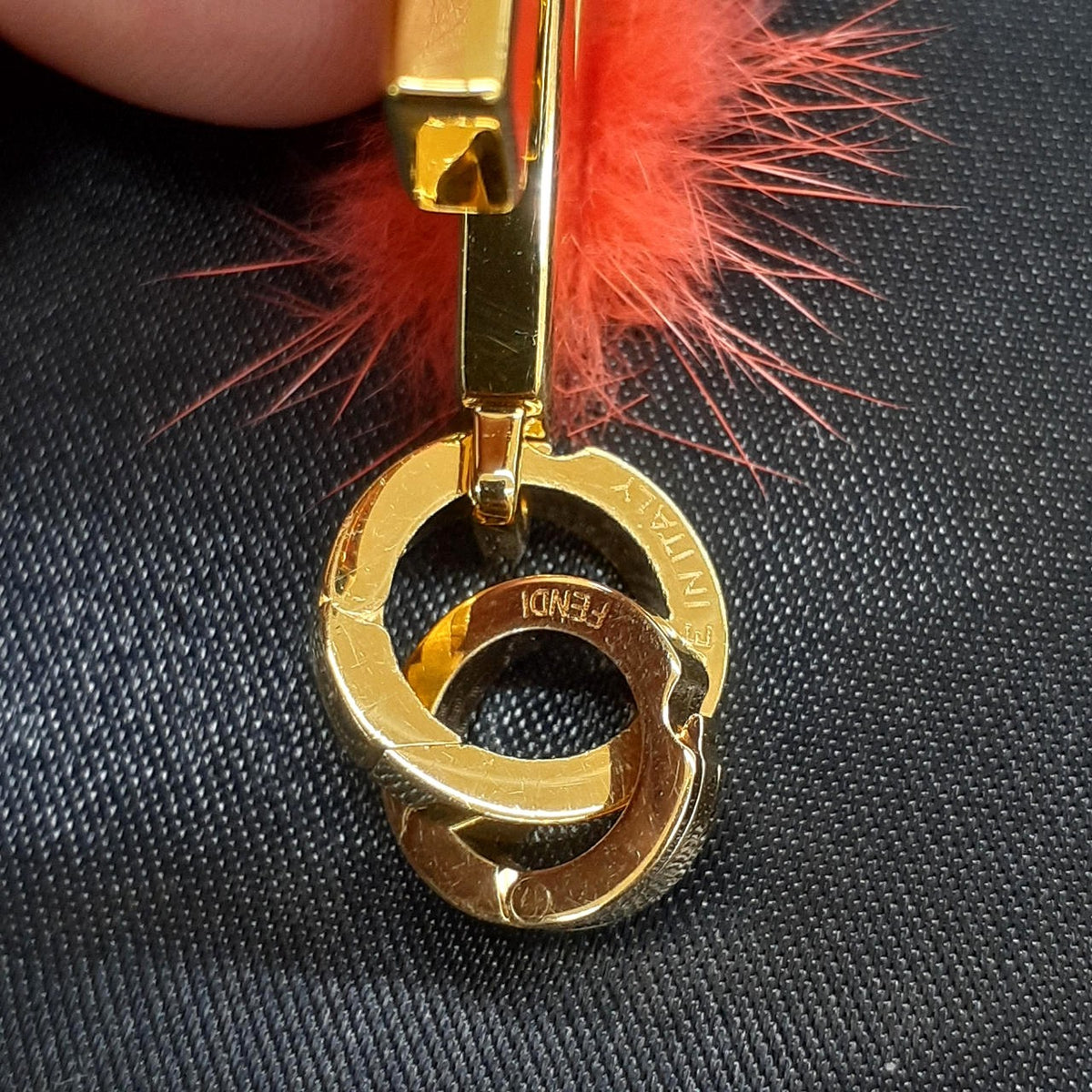 FENDI Letter N Alphabet Charm Pendant Gold Tone Red Mink Fur Keyring Italy 2in