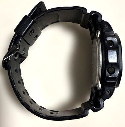 CASIO G-SHOCK DW-5600VT Urban Research Digital Watch Black Resin Auth Used