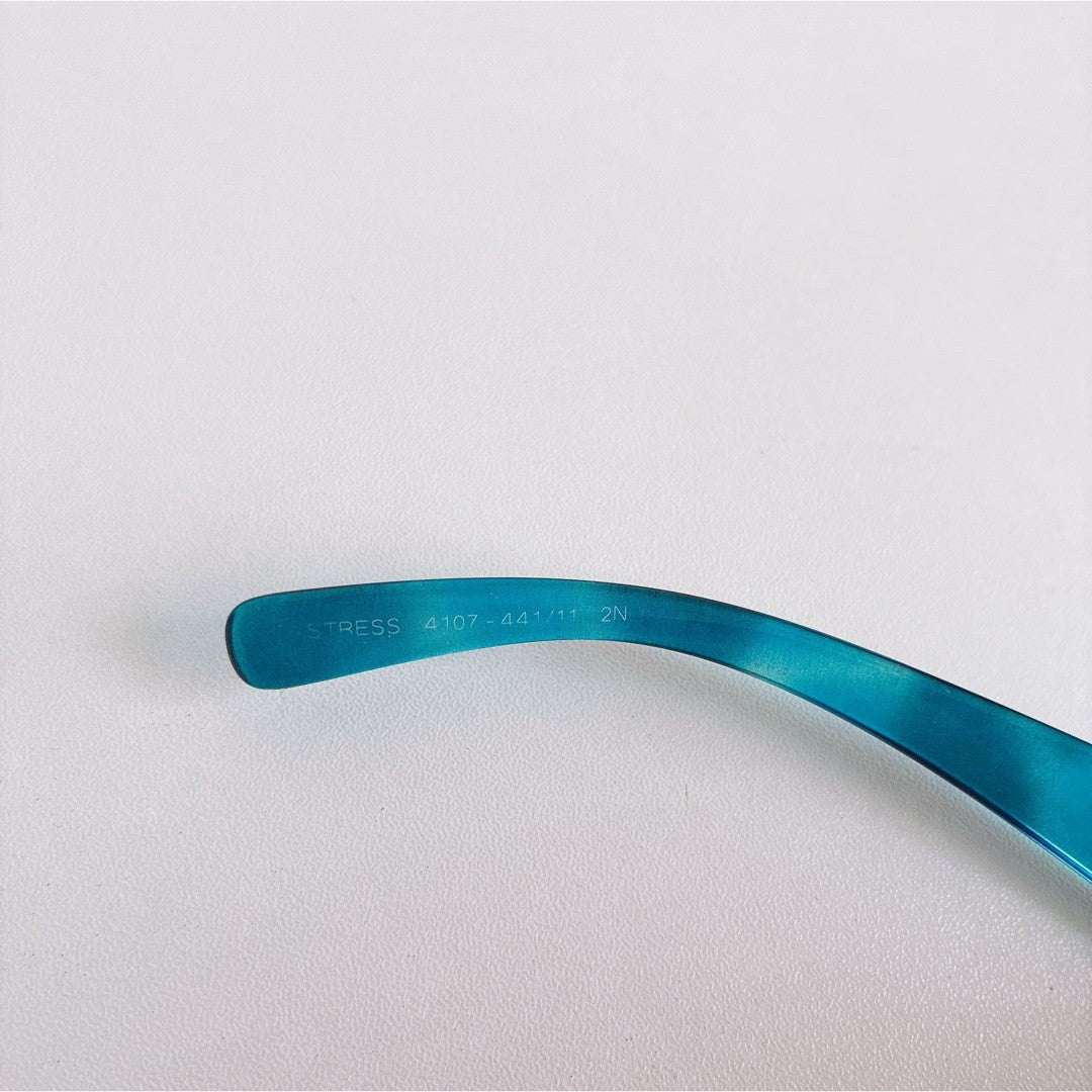 Arnette Y2K Oversized Sunglasses Clear Blue Gradient Lens Women Japan Vintage