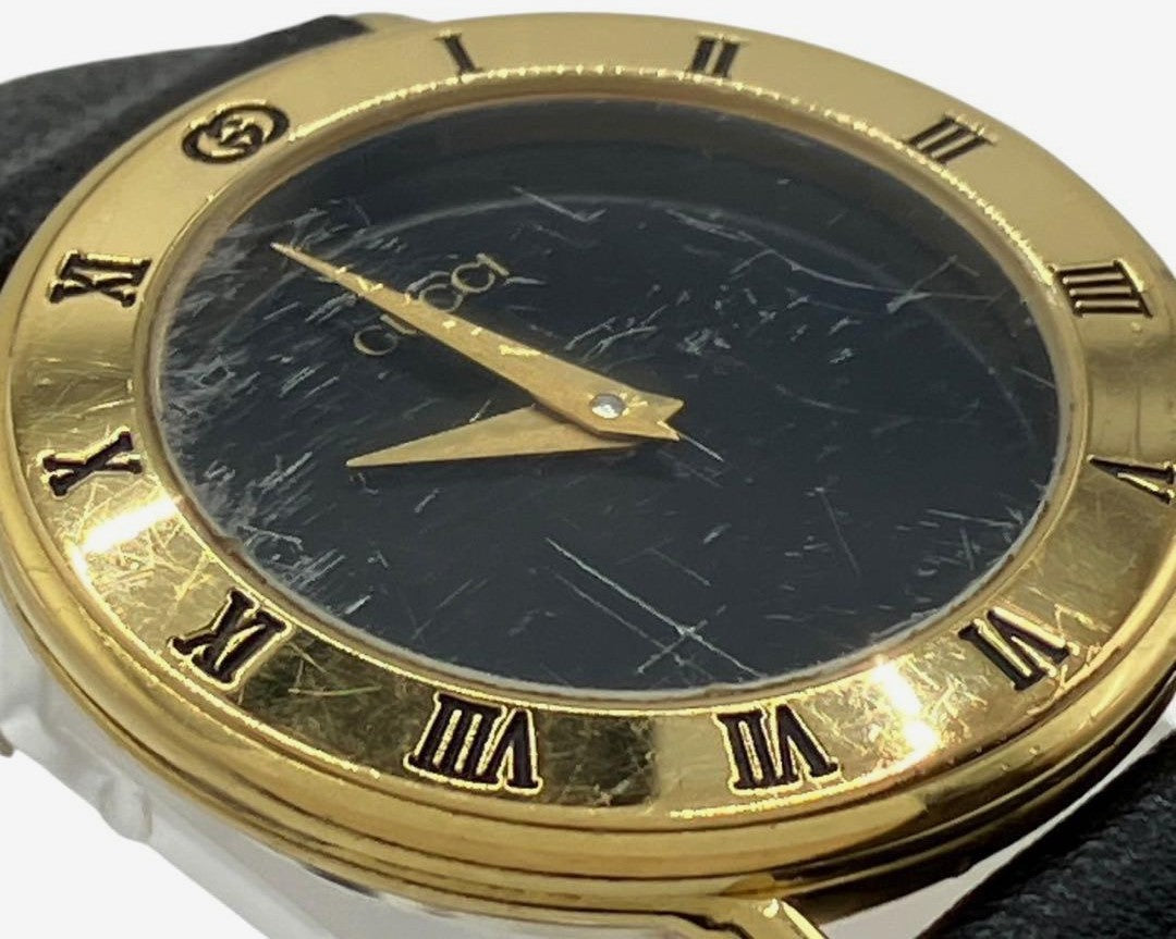Gucci 3000.2.L Round Watch Black Dial Gold Tone Leather Band Quartz Swiss Made