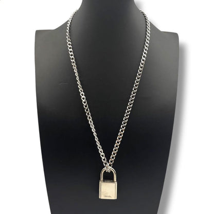 Prada Silver Plated Padlock Cadena Necklace Top Charm 2 Keys Curb Chain 50cm