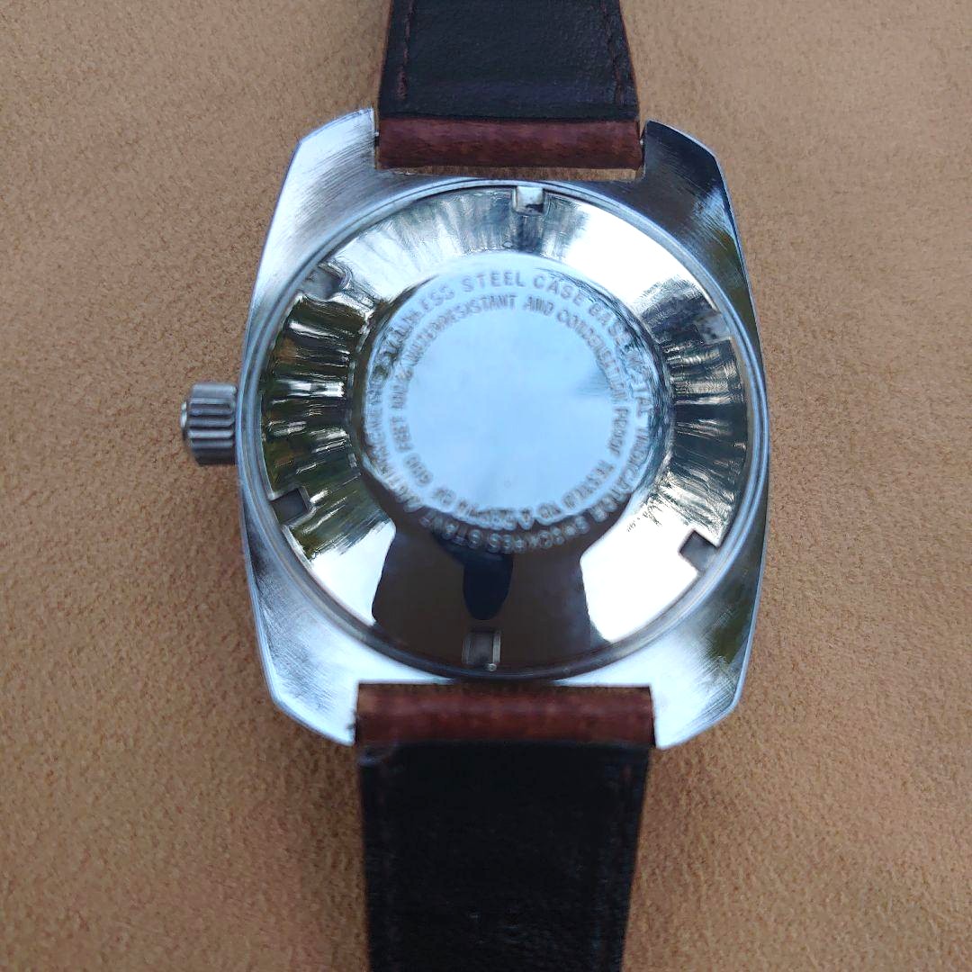 Vantage Hamilton Vintage Diver Watch Steel 600ft Screw Crown Date Swiss 41mm