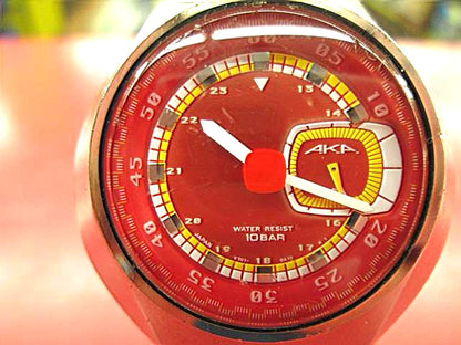 ALBA AKA Quartz Analog Watch Red Dial 10BAR Water Resist Vintage Japan Retro