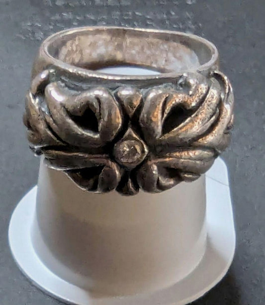 A&G Vintage Silver Ring Floral Repousse Band with Stone Rare US10.5-11 EUR62-63