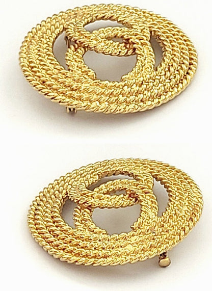 CHANEL CC Logo Circle Brooch Gold-Tone Chain Rope Pin Vintage 1993 48mm Auth