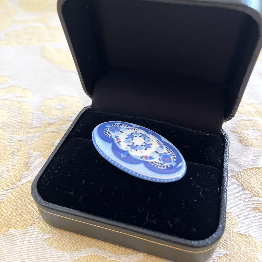 Michaela Frey Wien Enamel Brooch Pin Blue Floral Oval Handmade Austria Vintage