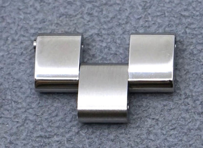 Cartier Roadster Genuine Extra Link 18mm Stainless Steel Silver with Screws Used