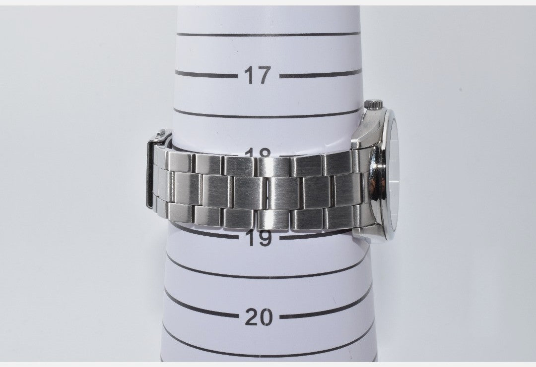SEIKO Selection 6N53-00B0 Quartz Day-Date Watch Ice Blue Dial Steel Men's Used