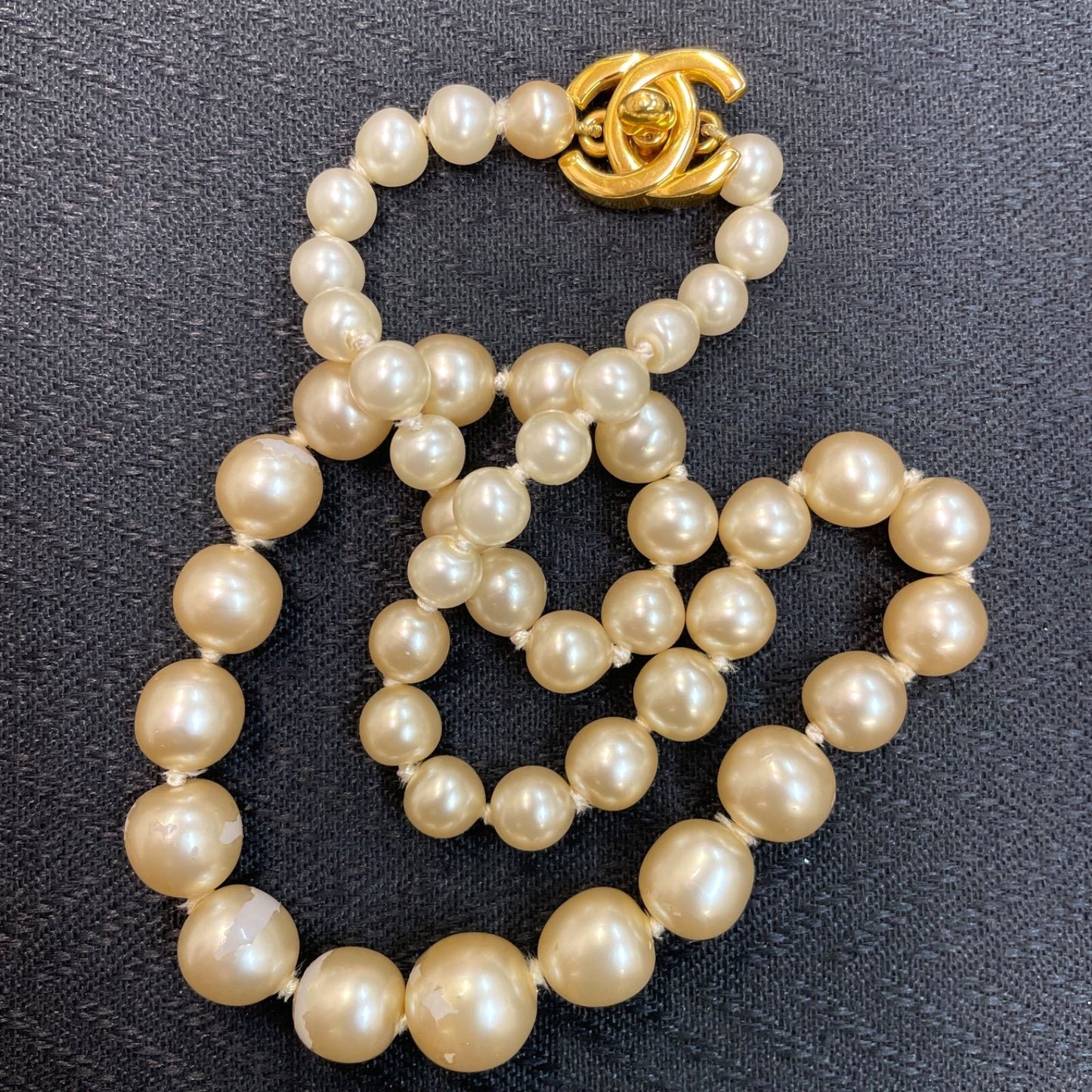 CHANEL CC Turnlock Faux Pearl Necklace Cream Gold Hardware Vintage Authentic