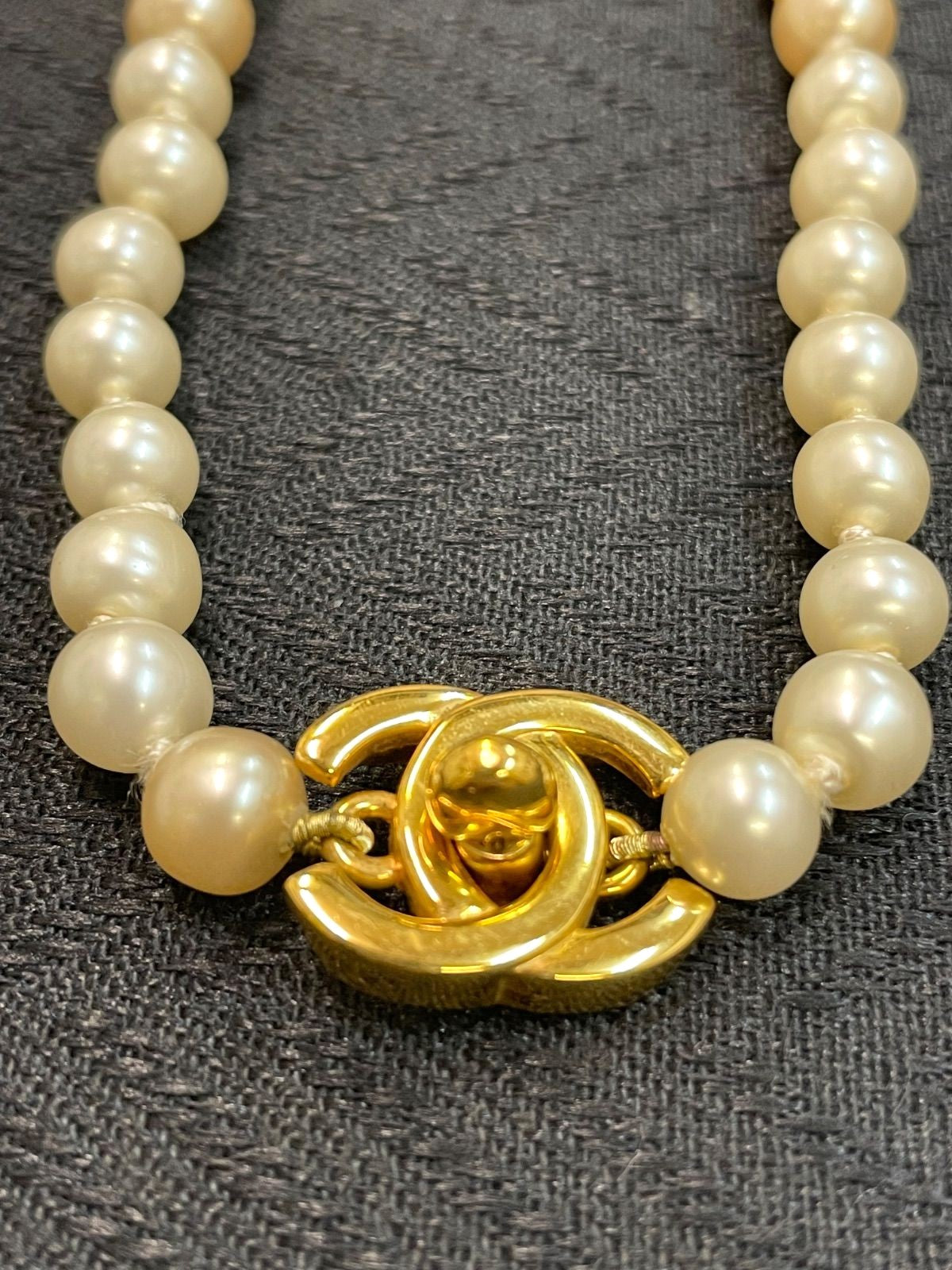 CHANEL CC Turnlock Faux Pearl Necklace Cream Gold Hardware Vintage Authentic