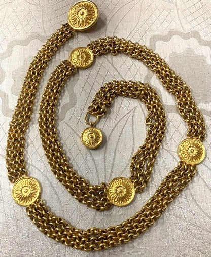 CELINE Vintage Gold Tone Chain Belt Flower Medallion Sunburst Motif 35.0in Auth