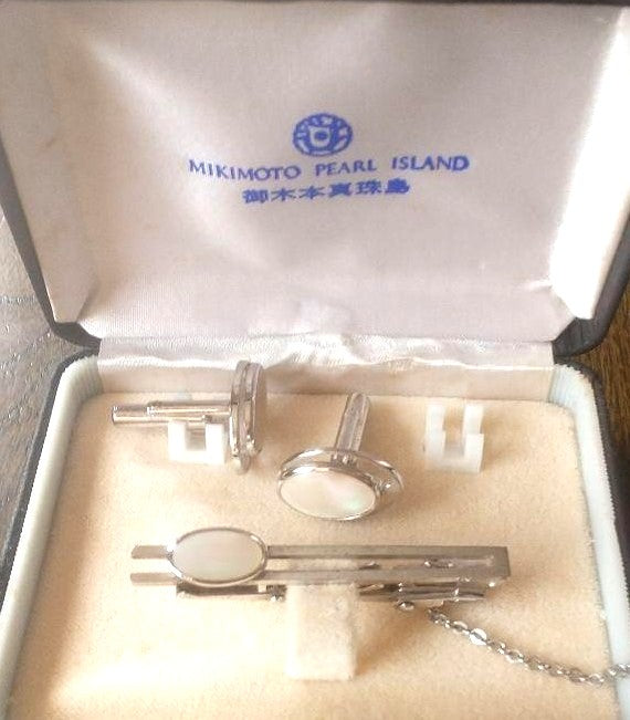 Mikimoto Pearl Island Cufflinks Tie Clip Bar Set Silver Mother of Pearl MOP Box