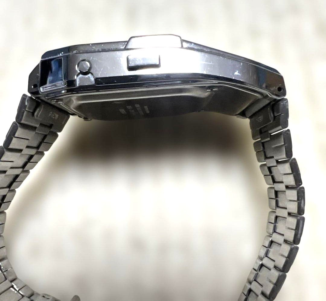 CASIO Data Bank DBC-1500 Calculator Watch Silver Stainless Steel Thailand Rare