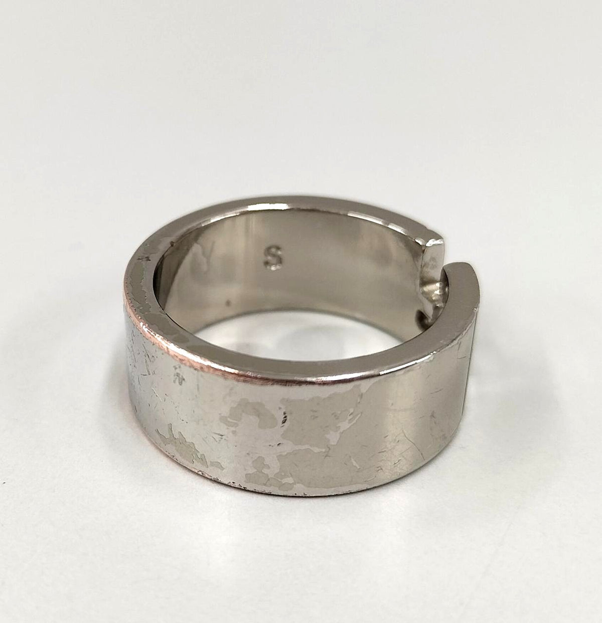 FENDI FF Logo Cutout Wide Band Ring Silver Tone US9 EU60 Made in Italy Preowned