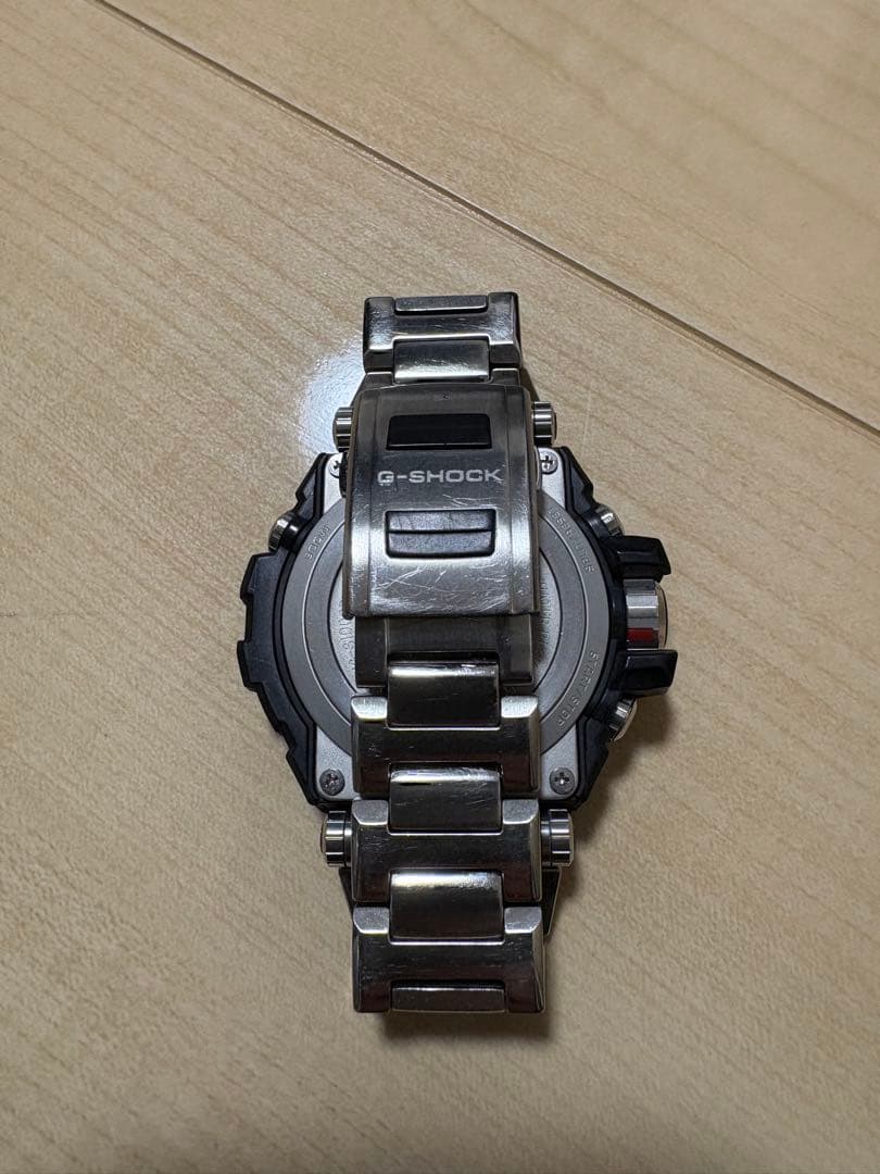 CASIO G-SHOCK MT-G MTG-S1000D-1AJF Tough Solar Radio Sapphire Analog Watch Mens