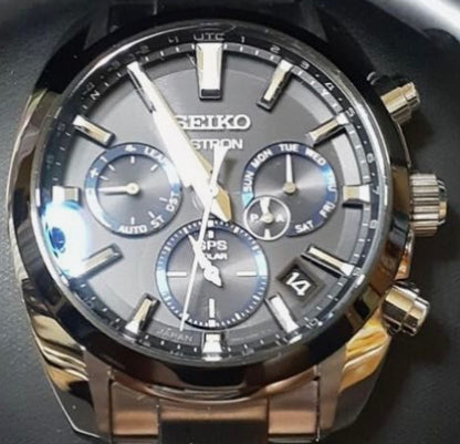 Seiko Astron SBXC053 5X53 GPS Solar Titanium Watch Silver Japan Auth Used Box