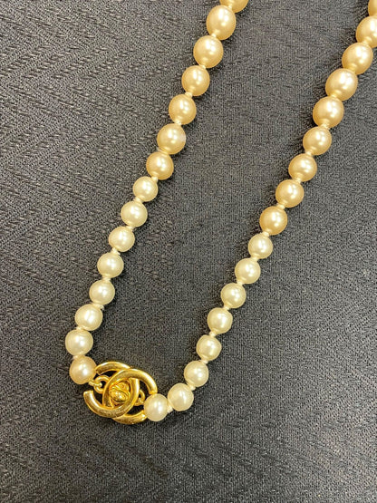 CHANEL CC Turnlock Faux Pearl Necklace Cream Gold Hardware Vintage Authentic
