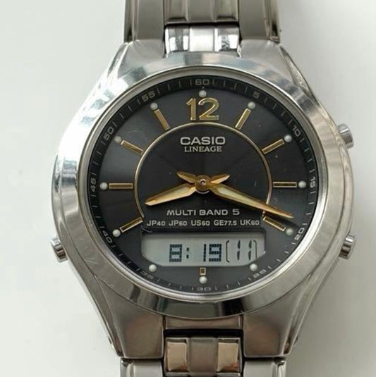 CASIO LINEAGE LCW-M200DJ-1AJF Multi Band 5 Solar Watch Black Gold Ana-Digi Steel