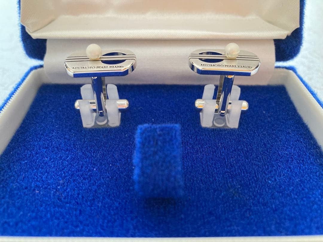 MIKIMOTO Pearl Island Silver Tone Cufflinks with Pearl Vintage Japan Authentic